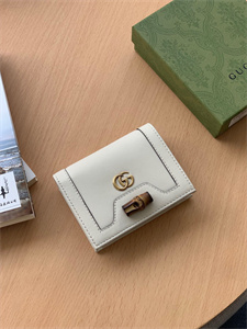 Gu.cci Diana Card Case Wallet White Leather 658244