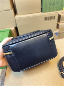 Gu.cci Blondie Top Handle Bag Black Leather 744434