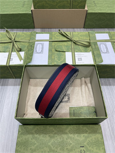 Gu.cci Ophidia GG Mini Bag GG Supreme Canvas 658551