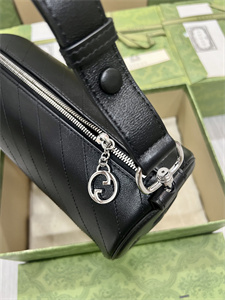 Gu.cci Blondie Small Shoulder Bag Black Leather 760169