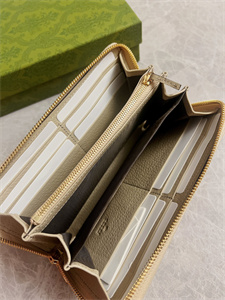 Gu.cci Horsebit 1955 Zip Around Wallet GG Supreme Canvas 621889