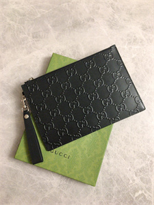 Gu.cci GG Clutch Bag Embossed Black Leather 625569