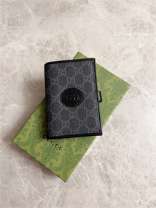 Gu.cci GG Passport Case With Interlocking G 724562
