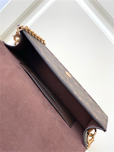 L.V Wallet On Chain LiLy Monogram Canvas M82509