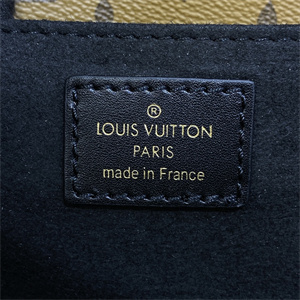 L.V Pochette  Métis  East West Monogram and Reverse Mongoram Canvas M46279