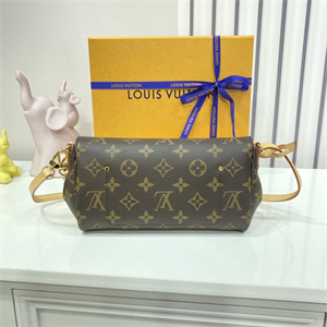 L.V Favorite PM Bag Monogram Canvas M40717
