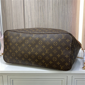 L.V Neverful GM Monogram Canvas Inside Red M40991
