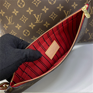 L.V Neverful MM Monogram Canvas Inside Red M41177