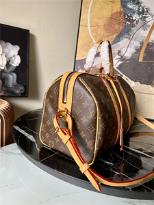 L.V Keepall 35 Monogram M42426