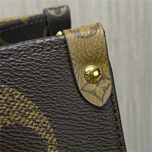 L.V ONTHEGO GM Monogram Canvas with Monogram Long Strap M44576