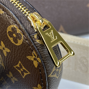 L.V ONTHEGO PM Monogram Canvas with Beige Strap M46373