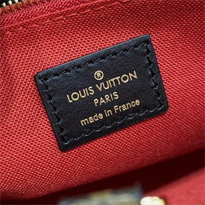 L.V ONTHEGO PM Monogram Canvas with Beige Strap M46373