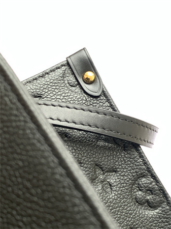 L.V ONTHEGO GM Monogram Empreinte Black M44925
