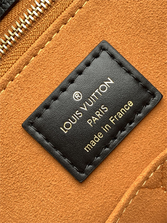 L.V ONTHEGO GM Monogram Empreinte Black M44925