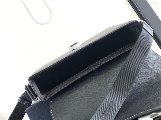 Di.or Saddle Messenger Bag Black Grained Calfskin