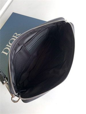 Di.or Pouch  Black Oblique Galary Calfskin