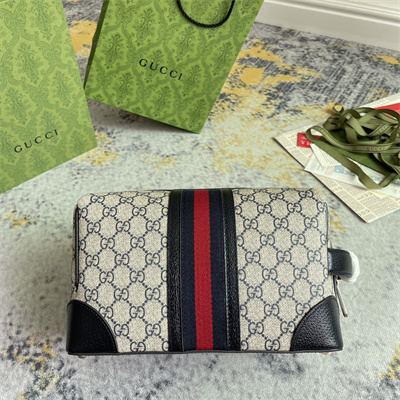 Gu.cci Savoy Toiletry Case 739391