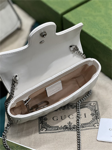Gu.cci GG Marmont  Mini Bag White 476433