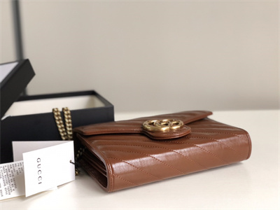 Gu.cci GG Marmont Mini Bag Brown 474575