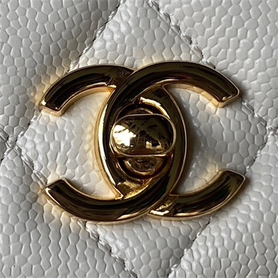 Cha.nel Wallet On Chain Grained Calfskin Gold Tone Metal White AP3318