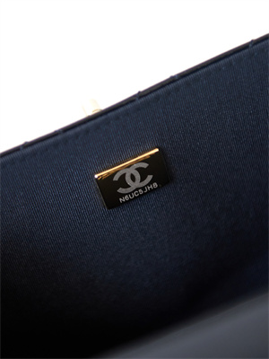 Cha.nel Small Box Bag Patent Calfskin & Gold-Tone Metal Black AS4511