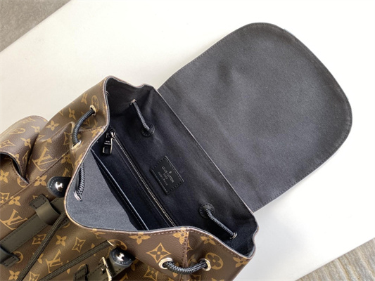 L.V Christopher MM Backpack Monogram Canvas M43735