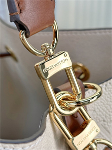 L.V Néonoé MM Bag Monogram Empreinte Cream M45306