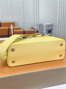 L.V Capucines MM Bag Taurillon  Leather Yellow M21798