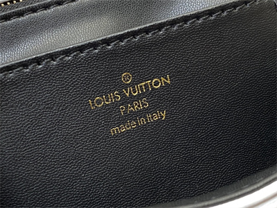 L.V  Go-14 MM Bag Lambskin White/Black M22890