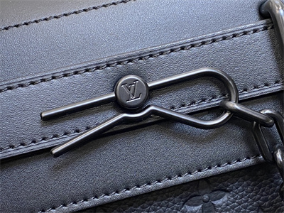 L.V  Steamer PM Bag Monogram Embossed Taurillon Cowhider Leather M24436