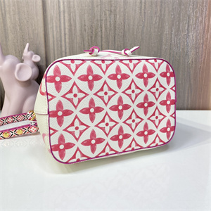 L.V Néonoé BB Bag Giant Monogram Canvas Hot Pink M22986