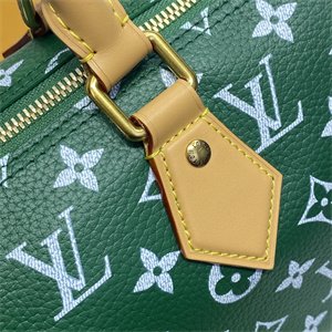 L.V Speedy P9  Bandoulière 25 Monogram Soft Calfskin Green M24423