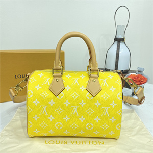 L.V Speedy P9 Bandoulière 25 Monogram Soft Calfskin Jaune Mat M24426