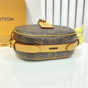 L.V BOITE CHAPEAU SOUPLE Bag Monogram M45647
