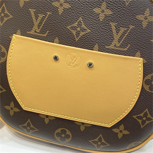 L.V BOITE CHAPEAU SOUPLE Bag Monogram M45647