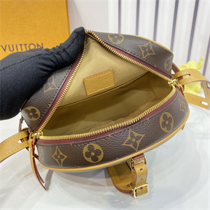 L.V BOITE CHAPEAU SOUPLE Bag Monogram M45647