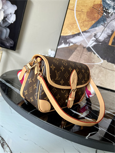 L.V Diane Bag Monogram Canvas Fuchsia M45985