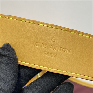 L.V Carryall MM Bag Monogram Canvas M46197