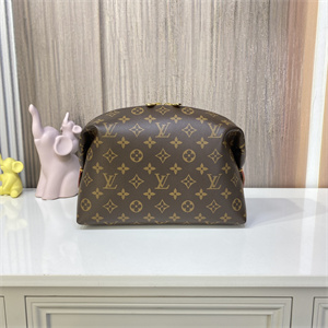 L.V Cosmetic GM Pouch Monogram Canvas M46458