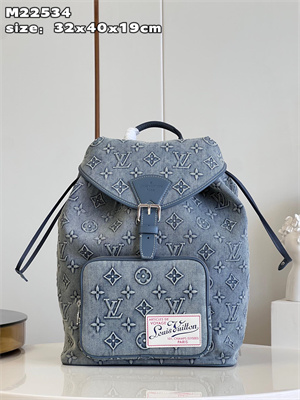 L.V Montsouris Backpack Monogram Washed Denim M22534