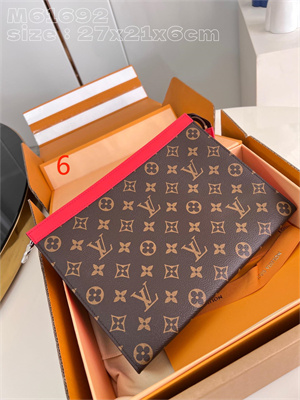 L.V Pochette Voyage MM Monogram Canvas M61692 (7 colors)