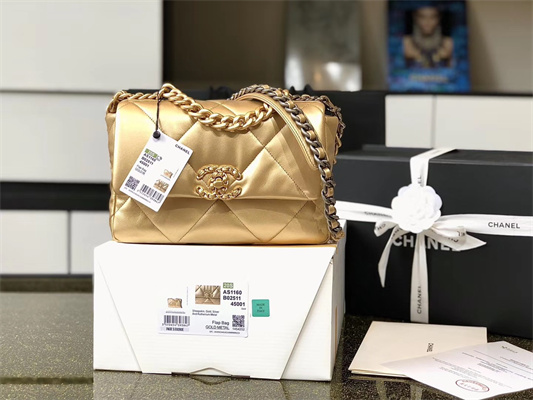 Cha.nel 19 Handbag Goatskin Gold Double C Metal Gold AS1160