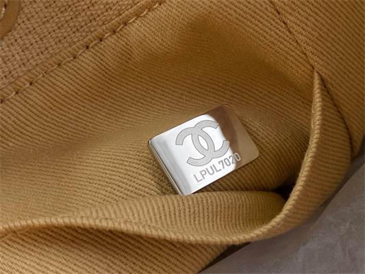 Cha.nel Deauville MM Shopping Bag Mixed Fibers Silver Tone Metal Beige A67001