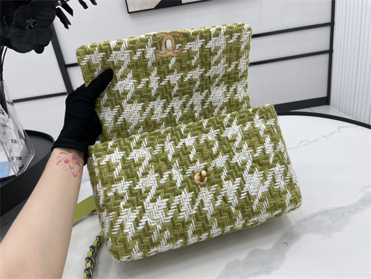 Cha.nel 19 Large Handbag Wool Tweed Gold Double C Metal Green/White AS1161
