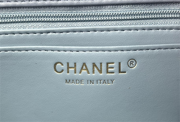 Cha.nel Mini Classic Flap Bag Tweed Gold Tone Metal Dk Blue A01116