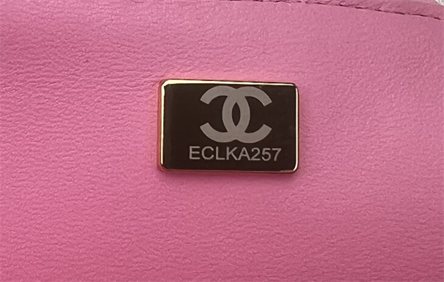 Cha.nel Medium Classic Flap Bag Tweed Gold Tone Metal Pink A01112