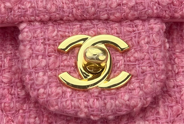 Cha.nel Mini Classic Flap Bag Tweed Gold Tone Metal Pink A01116