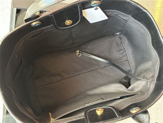 Cha.nel Deauville Large Shopping Bag Shiny Calfskin Gold Tone Metal Black A66941