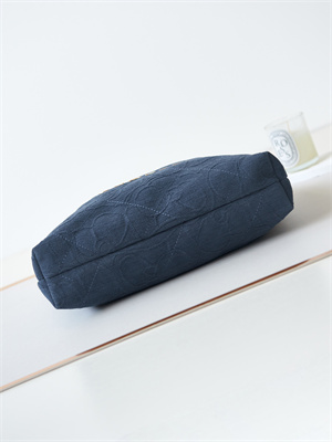 Cha.nel 22 Small Handbag Velvet Gold Tone Metal Blue AS3260