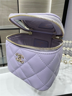Cha.nel Vanity Case With Chain Lambskin Gold Tone Metal Lilac AP2581